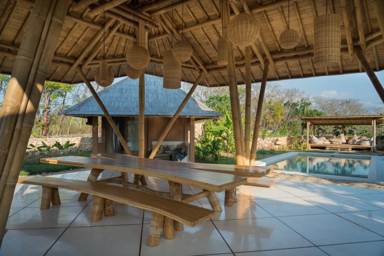 Maringi Sumba By The Sumba Hospitality Foundation Waikelo Ngoại thất bức ảnh