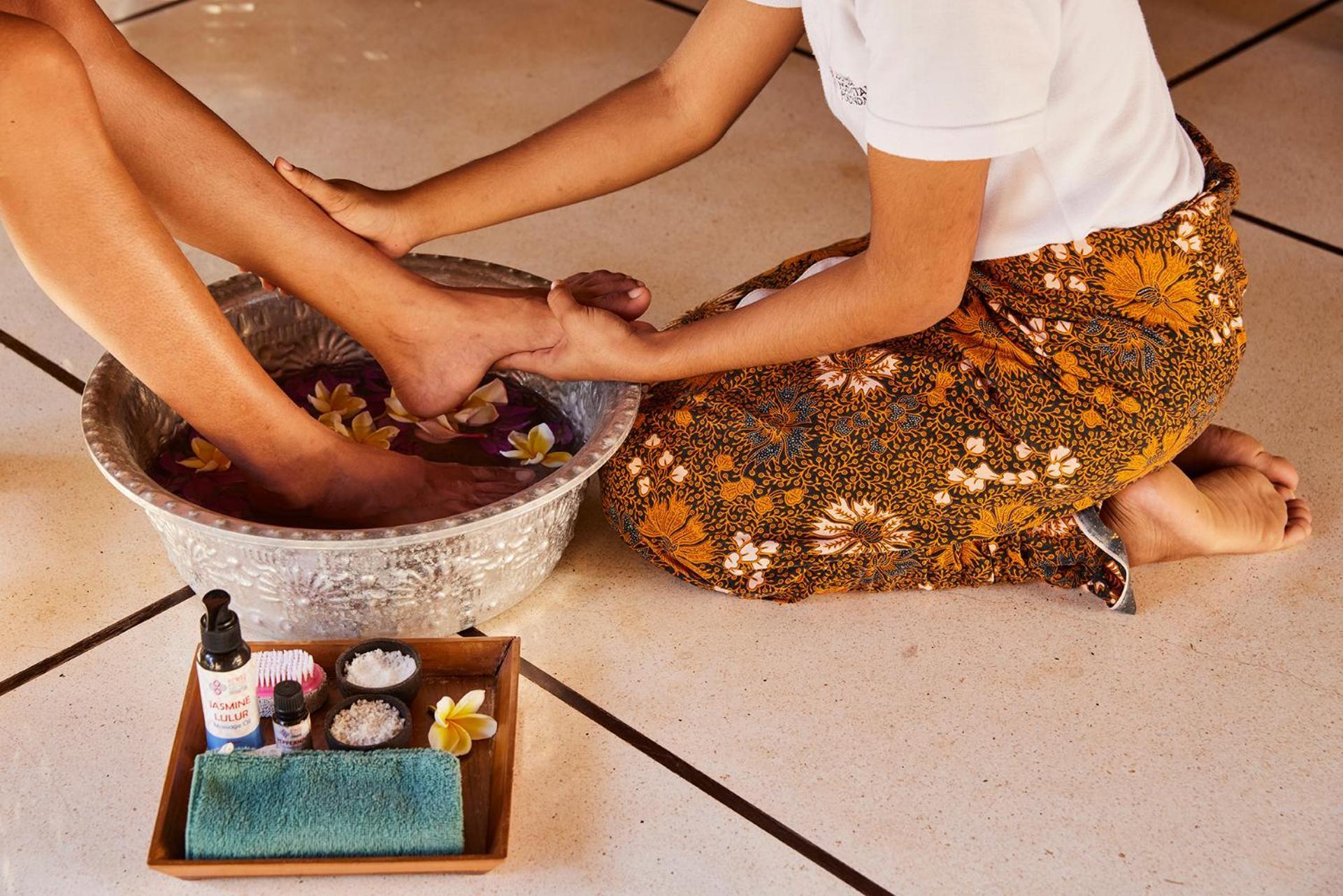 Maringi Sumba By The Sumba Hospitality Foundation Waikelo Ngoại thất bức ảnh